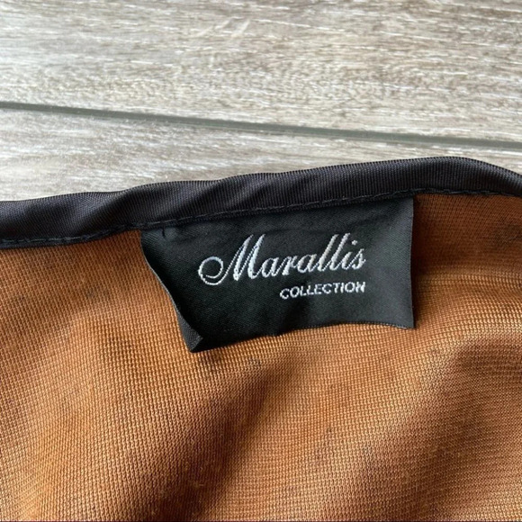 Marallis Collection  Leopard Print Poncho Cape - Picture 7 of 11